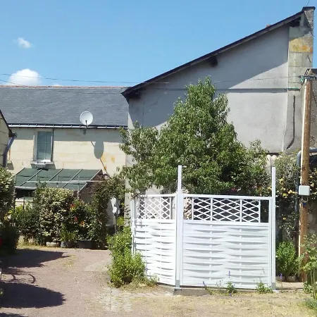 Maison Plein Pied De 30m² Avec Terrasse .saumur * Saumur